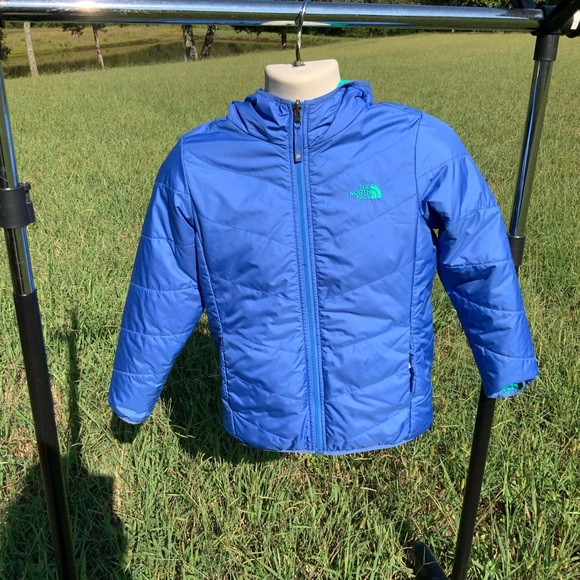 The North Face Reversible Hooded Jacket+ The North Face Hooded Fleece Girls L - Picture 3 of 13